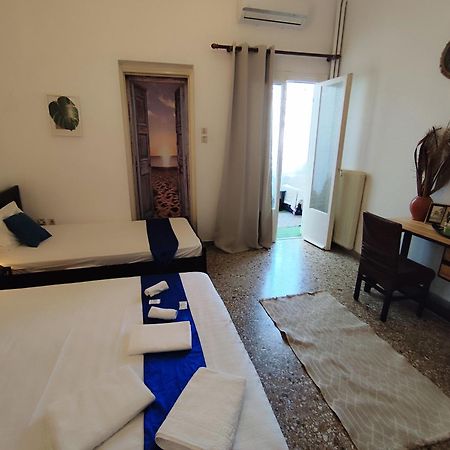Cozy Room In Quiet Neighbourhood Athens Exterior photo